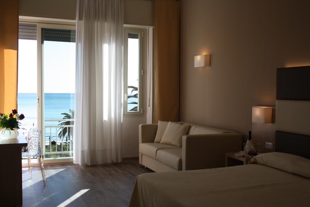 Hotel Napoleon Σαν Ρέμο Εξωτερικό φωτογραφία
