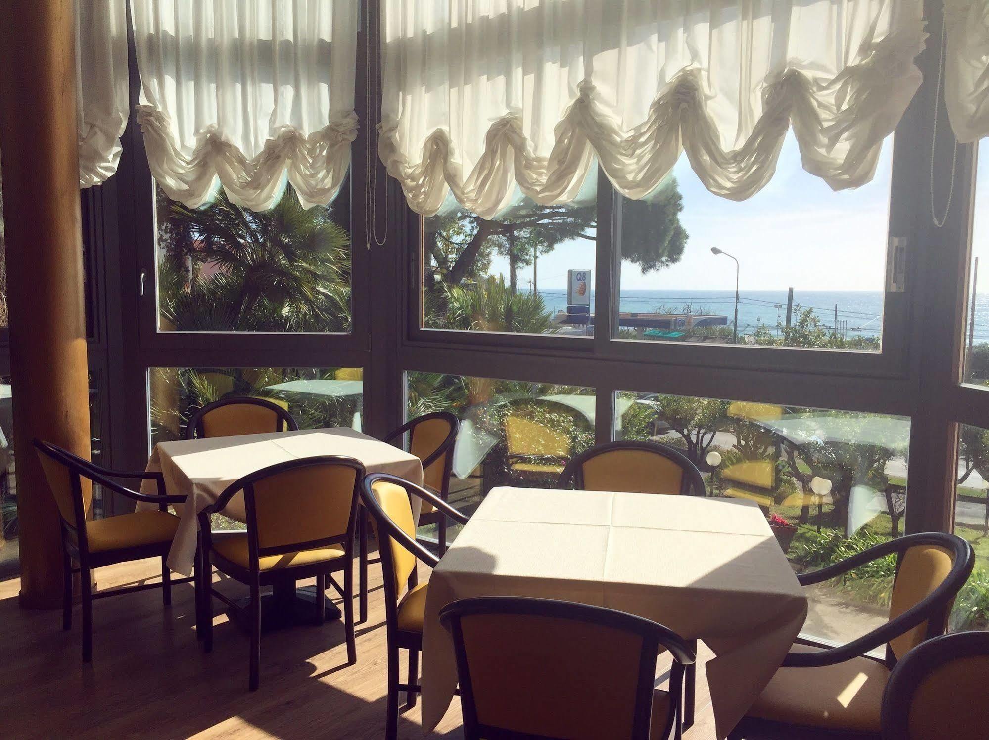 Hotel Napoleon Σαν Ρέμο Εξωτερικό φωτογραφία